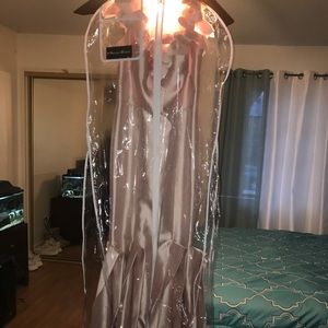 Nikole Bakti pink dress